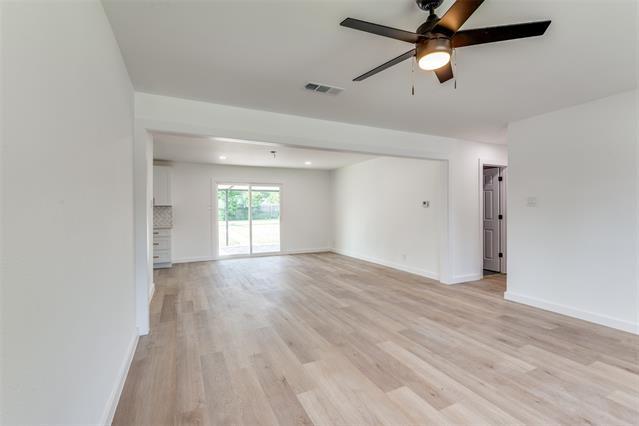 Building Photo - 1101 Spring Brook Dr