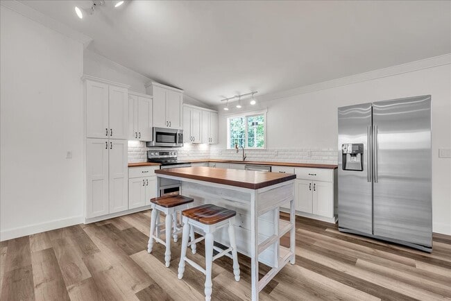 Building Photo - 6737 Diablo View Trl