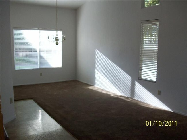 Foto del edificio - 3473 EWS Woods Blvd.