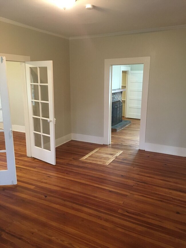 Foto del edificio - Large 3/1 House near Shannon $1,395