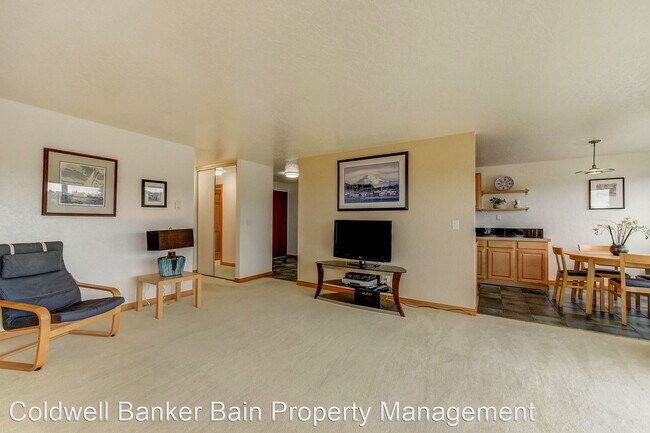 Foto del edificio - 2 br, 2 bath House - 2625 13th Avenue West...