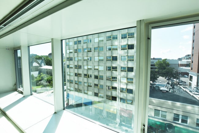 Foto del edificio - 555 E William St