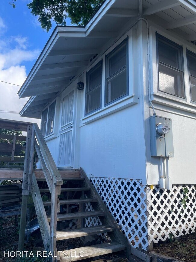 Foto del edificio - 1 br, 1 bath House - 3764-A SIERRA DR