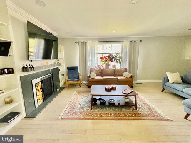 Foto del edificio - 403 Merryman Rd