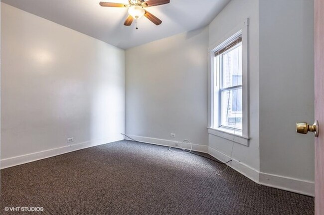 Building Photo - 6214 S Champlain Ave