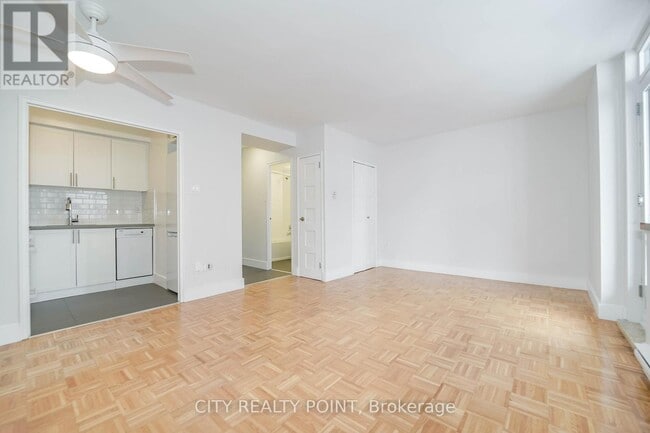 Photo du bâtiment - 55 Isabella St