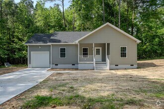 Building Photo - 37425 Mutiny Dr