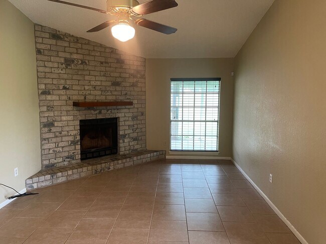 Foto del edificio - Great home Located in the hart of Flour Bluff. Walking distance to Flour Bluff schools