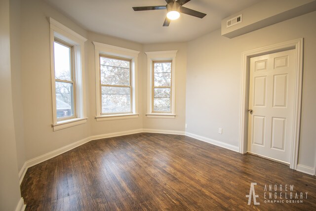 Foto del edificio - 7247 S Ridgeland Ave