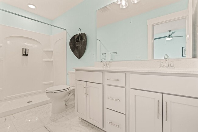 Building Photo - 3 Bedroom 3.5 Bath Townhome Available 10/24-APPLY HERE!