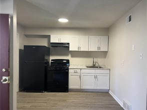 Building Photo - 888 Kerr Ave