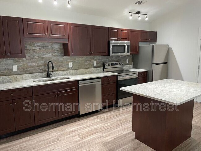 Foto del edificio - 3301 London Ct SW