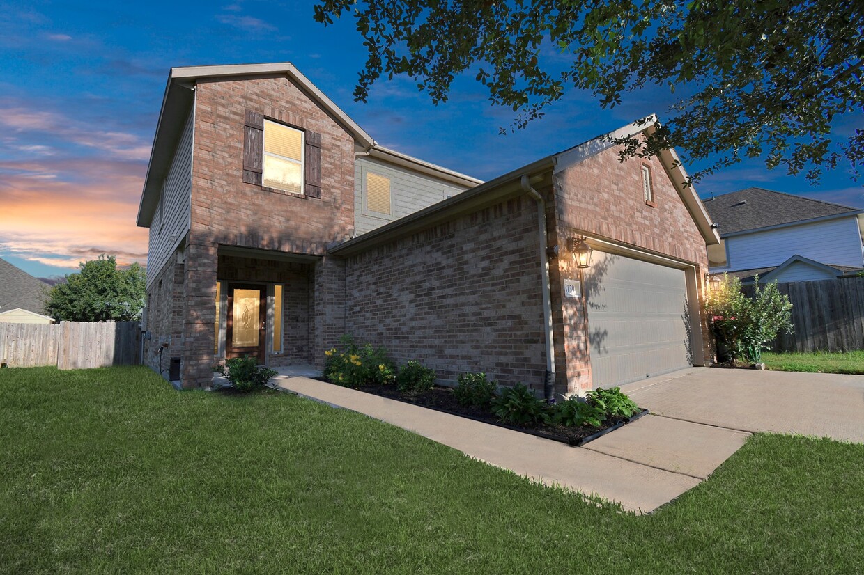 Primary Photo - 8139 Heartbrook Field Ln