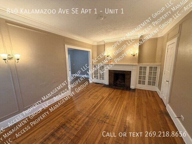 Foto del edificio - 840 Kalamazoo Ave SE