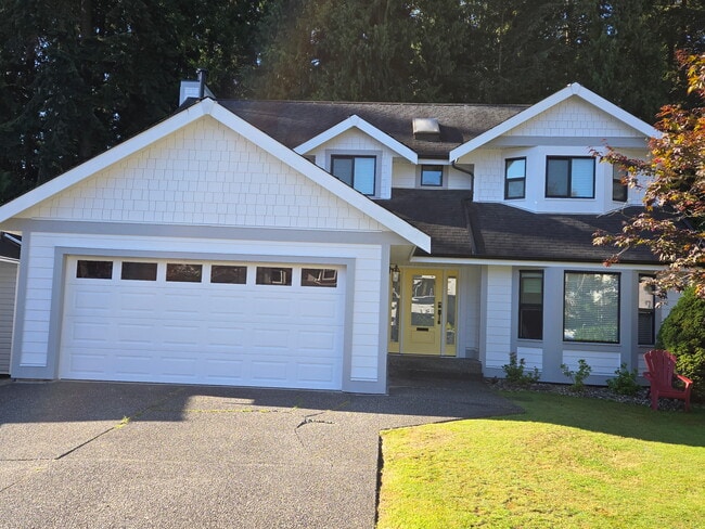 Building Photo - 3929 Ambleside Close
