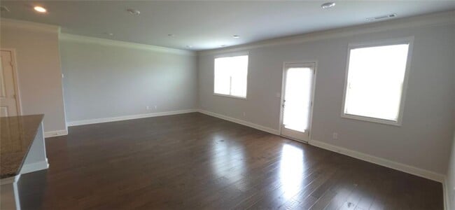 Building Photo - 3423 Pearl Rdg Wy