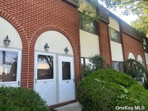 Building Photo - 145 Grove Ave