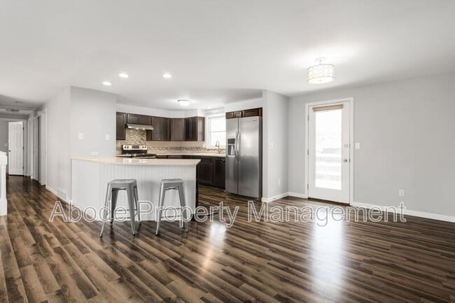 Photo - 2927 White Oak Ct House