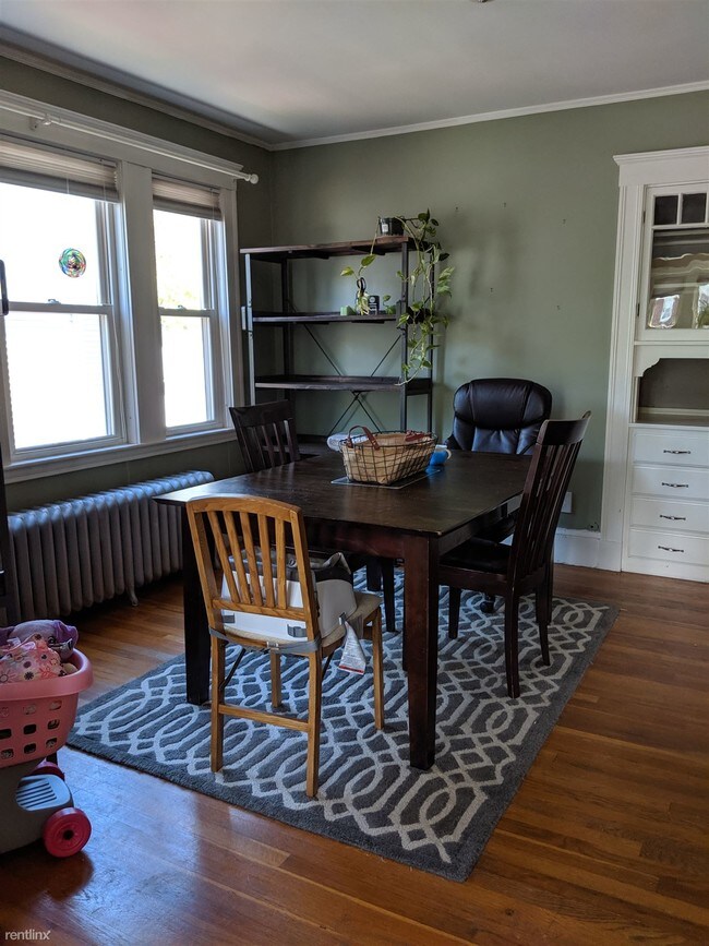 Building Photo - 2 br, 1 bath  - 307 Kittredge St # 2