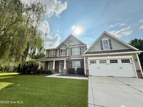 Building Photo - 231 Southwoods Ln