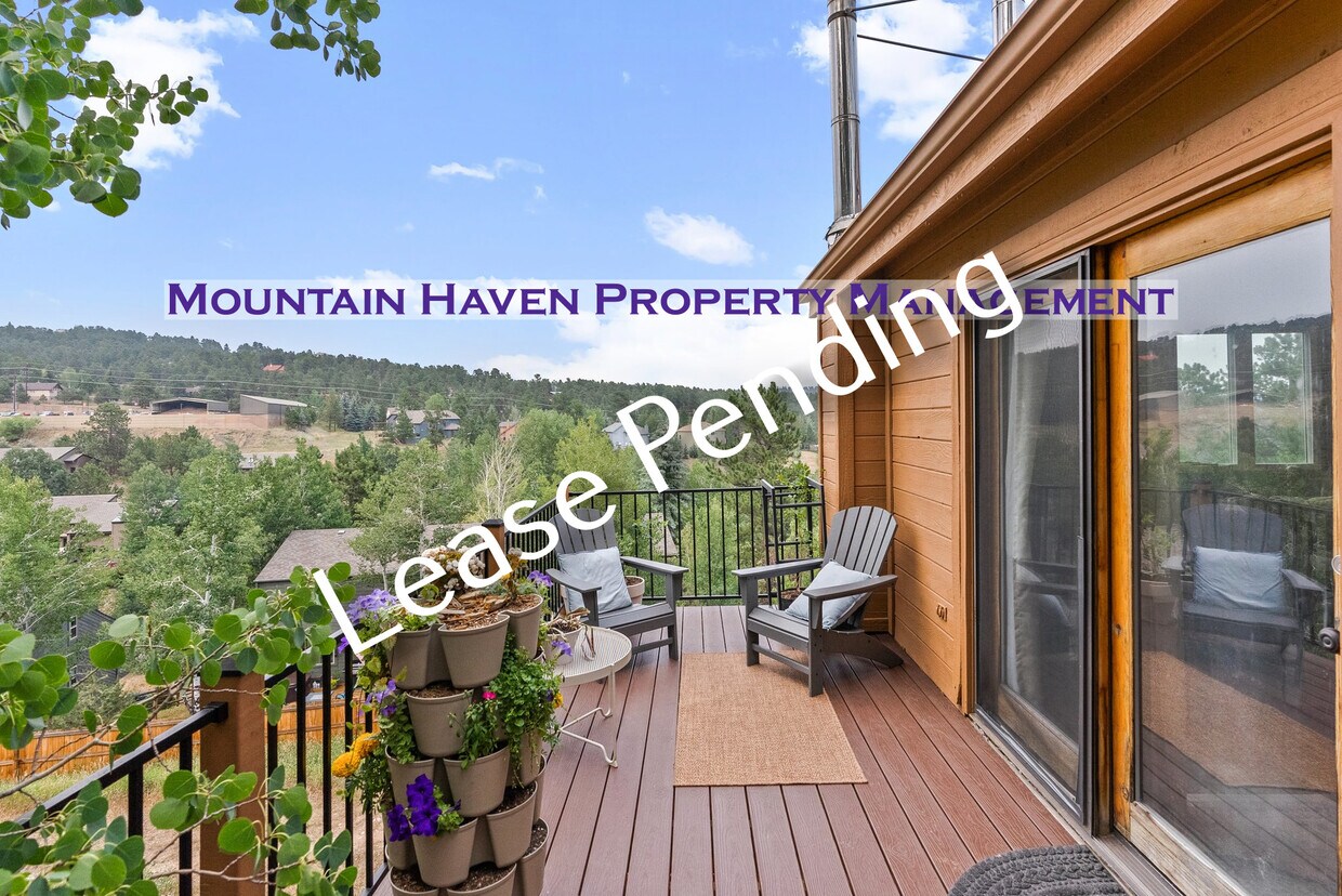 Primary Photo - 30667 Sun Creek Dr