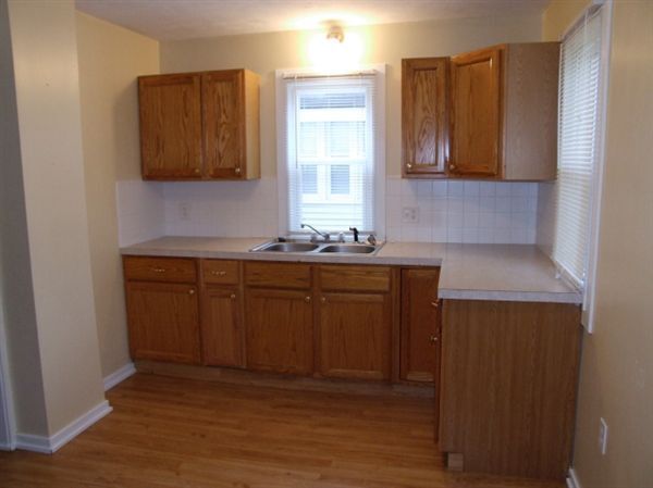 Building Photo - 4 br, 1.5 bath House - 23 Banner St SW 23 ...