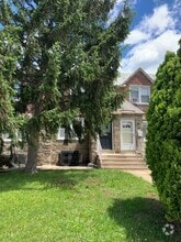 Building Photo - 1233 Robbins St