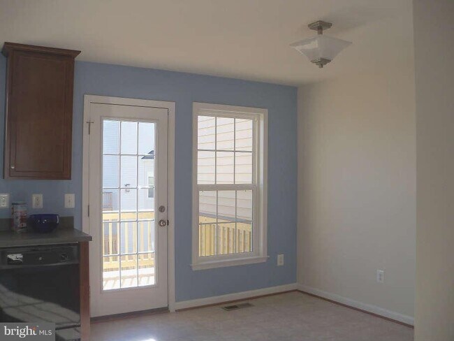 Building Photo - 25103 Green Mountain Terrace