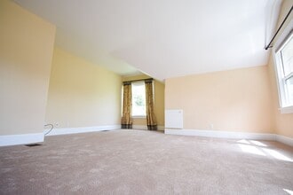 Building Photo - 2533 NE Clackamas St