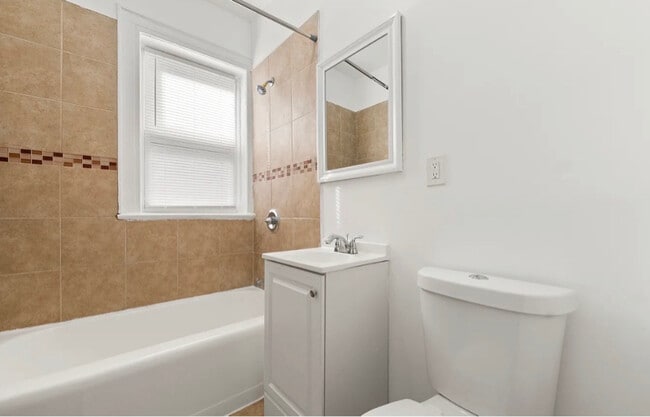 Building Photo - 210 Springdale Ave