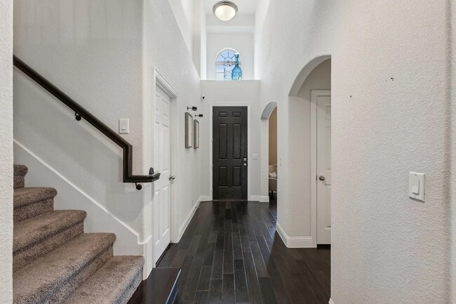 Building Photo - 5601 Bottiglia Way