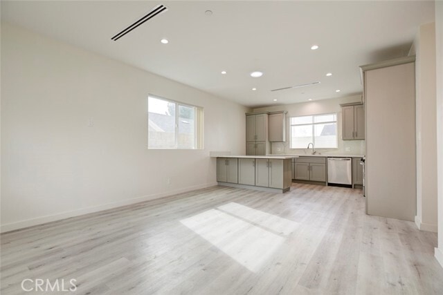 Foto del edificio - 10343 Jardine Ave