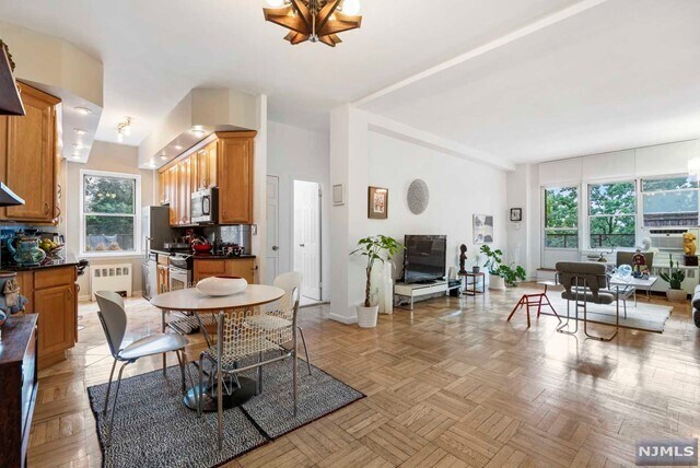 Foto principal - 1450 Palisade Ave