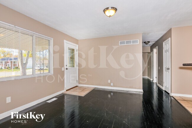 Foto del edificio - 1075 Madison Ln