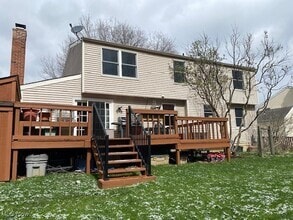 Building Photo - 1014 Smokerise Dr