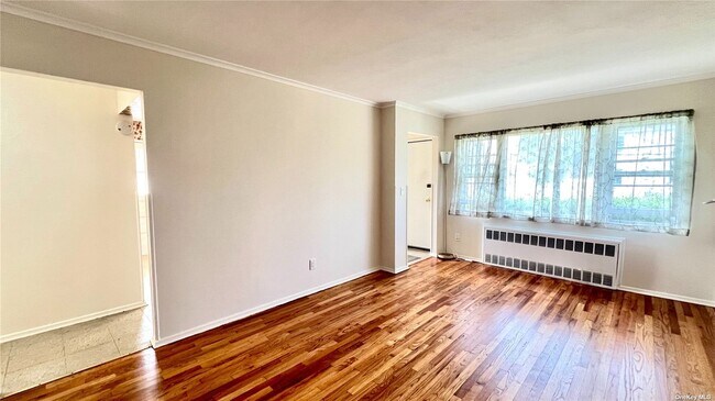 Building Photo - 10 Hamilton Pl