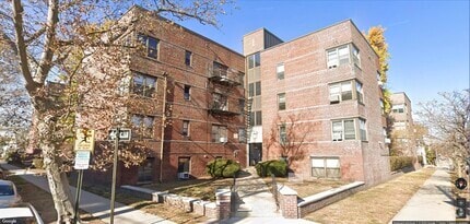 Building Photo - 1011 Avenue C