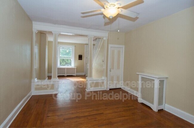 Foto del edificio - 4857 Umbria St