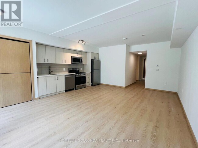 Building Photo - 3427-C3427 Sheppard Ave E