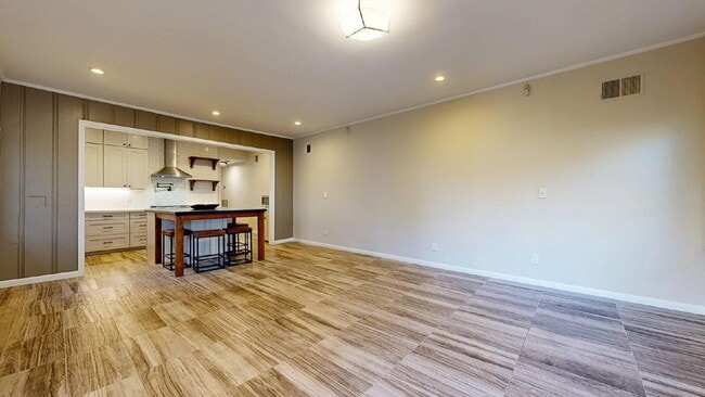 Photo - Beautifully Updated Flat with Gourmet Kitchen & Private Outdoor Retreat Apartment