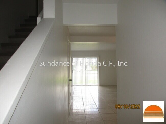 Foto del edificio - Available NOW