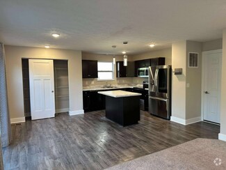 Building Photo - 2188 Pine Valley Dr