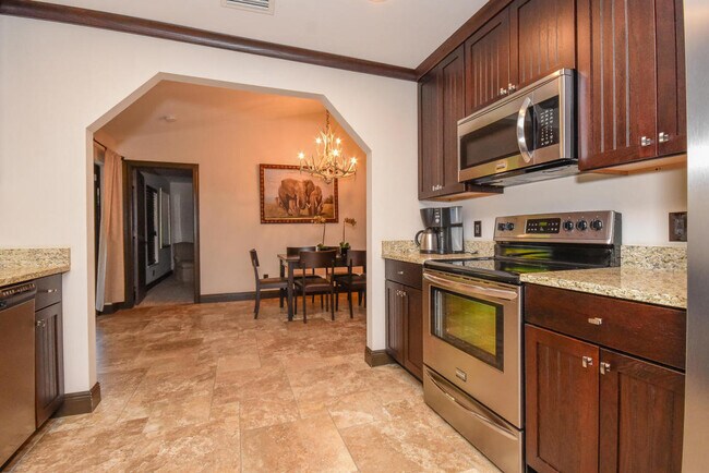 Foto del edificio - 13808 Geranium Pl
