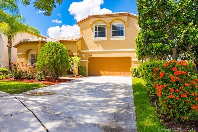 Foto del edificio - 15810 NW 10th St