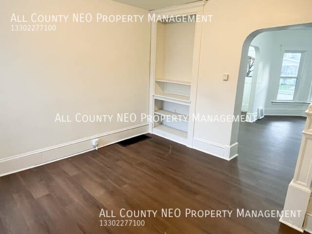 Foto del edificio - 3298 W 98th St