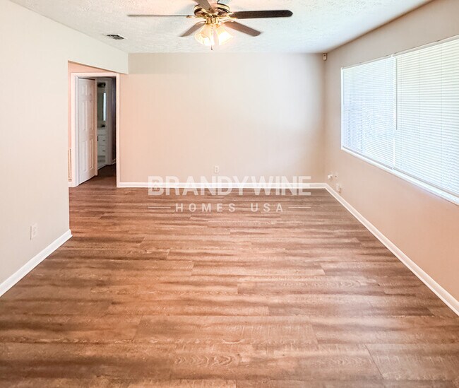 Foto del edificio - 7603 Brockhurst Dr