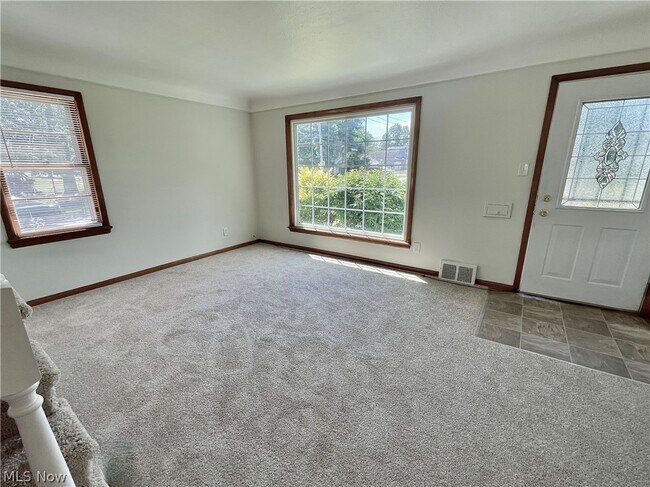 Foto del edificio - 13407 Woodward Blvd