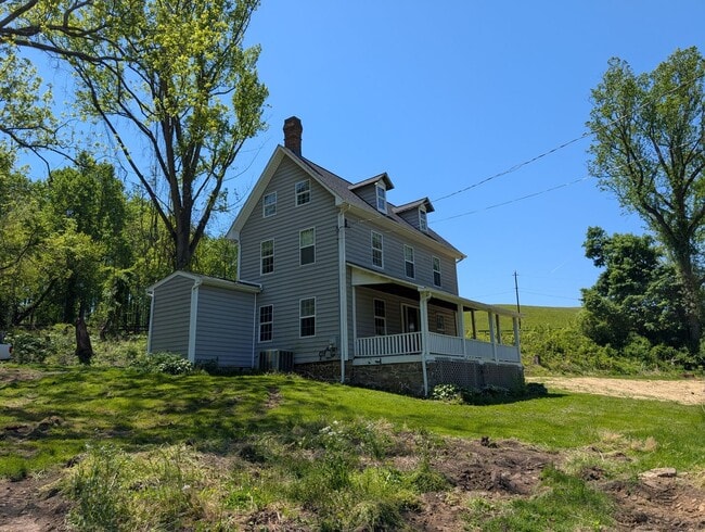 Building Photo - 1222 Stafford Rd