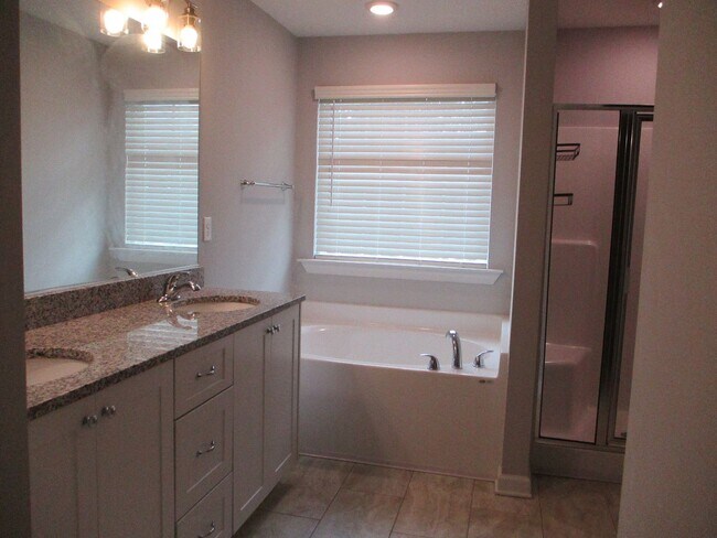 Foto del edificio - Beautiful home in Grovetown