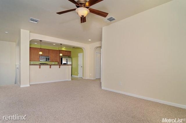 Primary Photo - 2580 W El Camino Ave